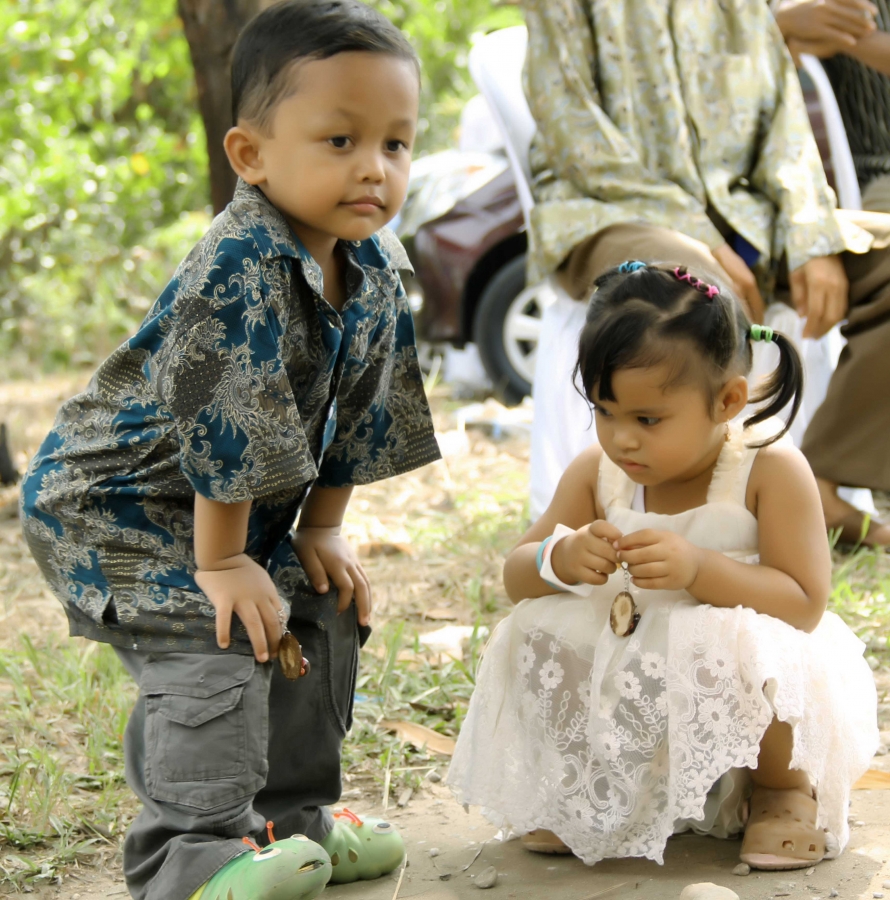Ngambek-ngambekan .... by Sarimanto